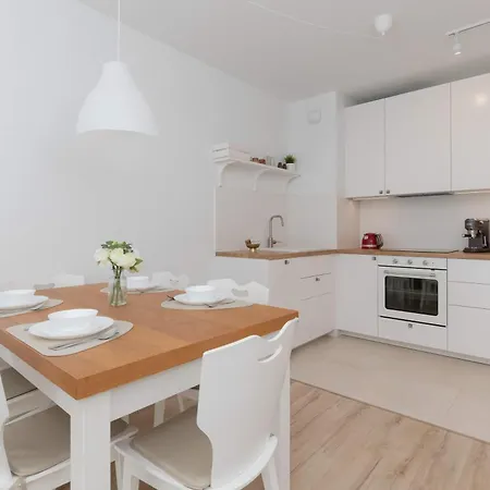 Unique Starowiejska With Parking By Renters Апартаменты Гданьск