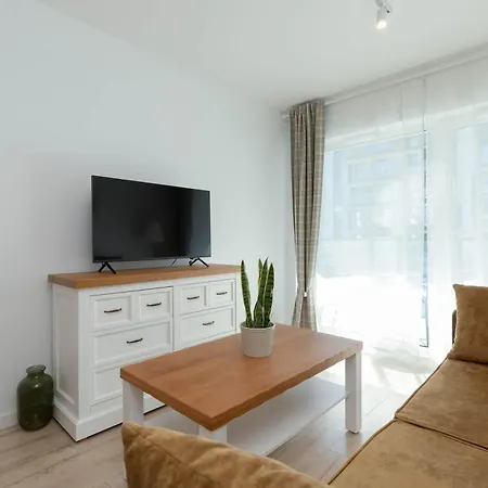 Unique Starowiejska With Parking By Renters Apartament Gdańsk